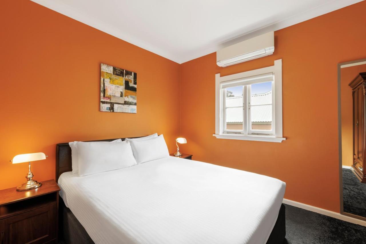 Hotel Blue &